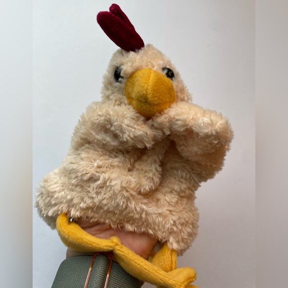 Folkmanis chicken hand puppet. - Picture 4 of 4
